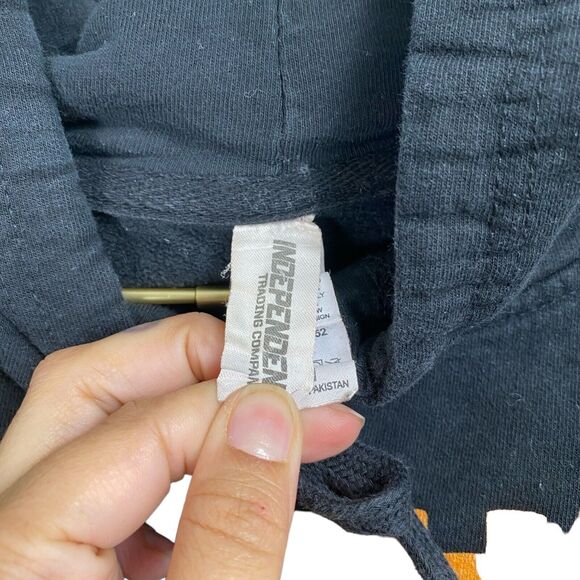 HARRY STYLES LOVE ON TOUR HOODIE ORANGE BUNNIES WOMENS M BLACK 503 - Picture 7 of 7